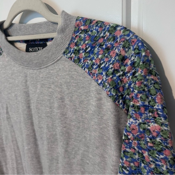 Scotch & Soda Crewneck. Gray. Flowers. Small. - Picture 3 of 7